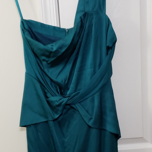 Banana republic one shoulder green silk dress 8 - Picture 4 of 5